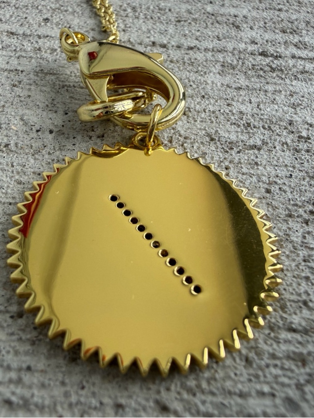 Uncommon James Gold Arrow Medallion Necklace CZ Pendant Long Chain Statement - Picture 4 of 5